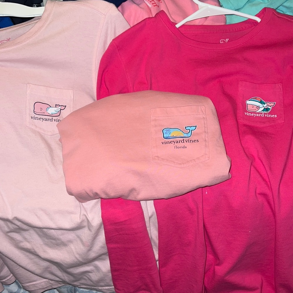 3 vineyard vines shirts